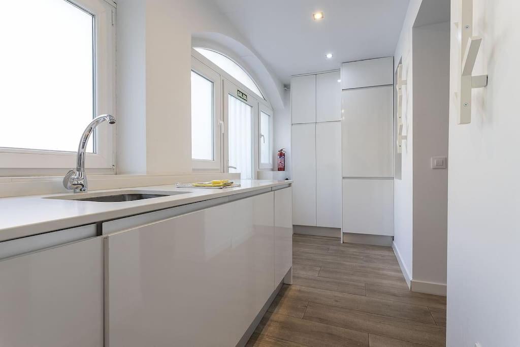 Alcam Castellana La Paz Madrid Apartment ภายนอก รูปภาพ